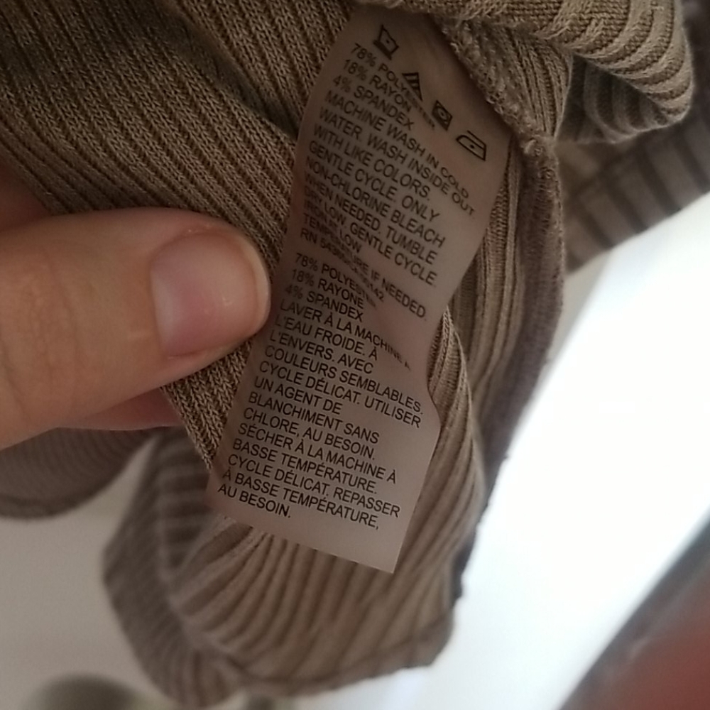 Tan Tank w/ cardigan - Picture 6 of 7